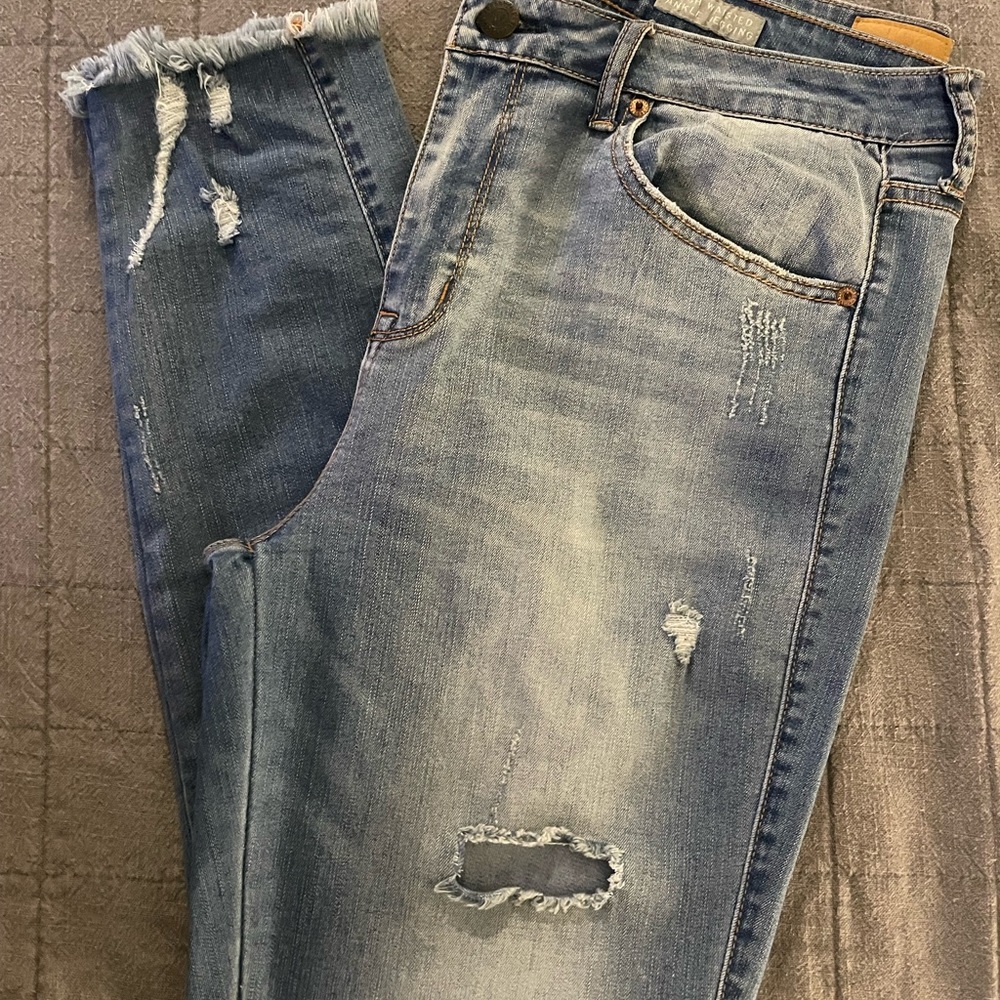 Aeropostale Distressed Jeans